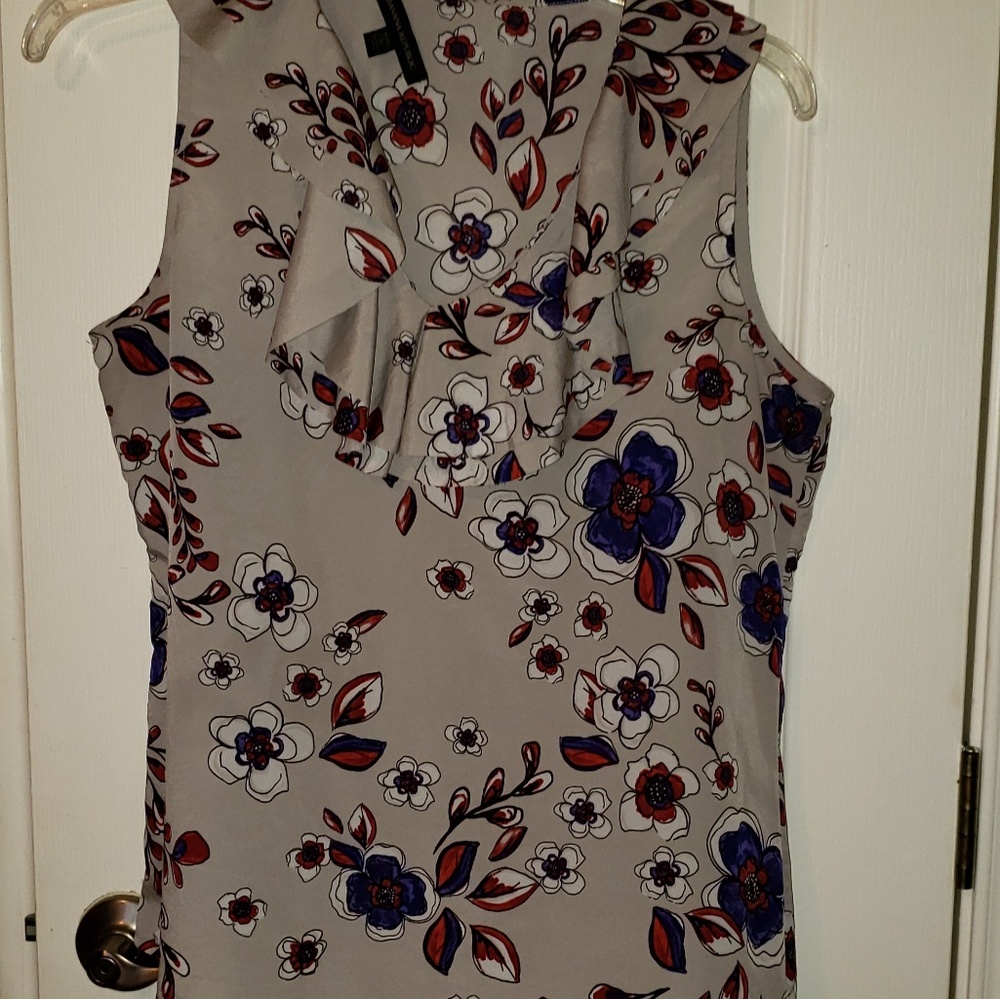 Banana Republic pettite top